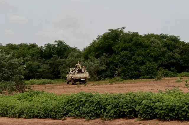 En août dernier dans cette zone de Kouré à 60kms de Niamey six humanitaires et deux nigériens ont été tués par des individus armés