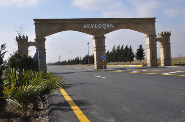 Beyləqan, atəş