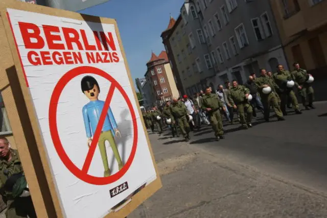تقرير رسمي يكشف عن تسلل أفكار اليمين المتطرف وسط عناصر الشرطة الألمانية