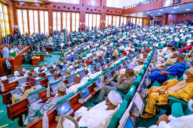 Buhari n'ụlọ omeiwu