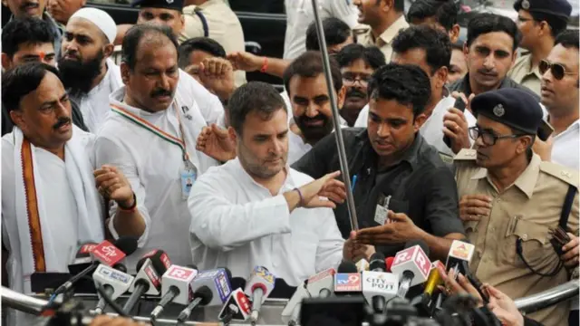 राहुल गांधी