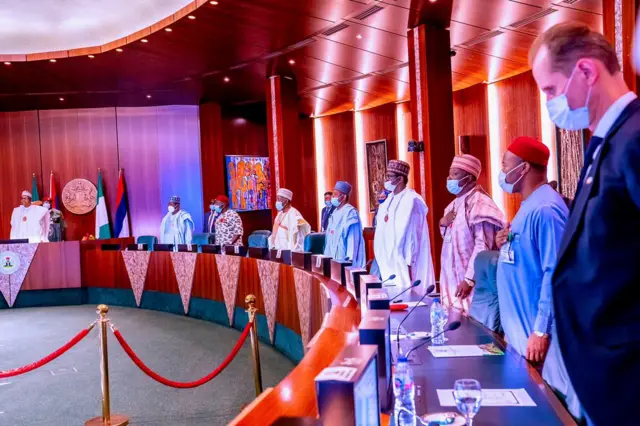 Nzụkọ ndị mmadụ na onyeisiala Naijirịa