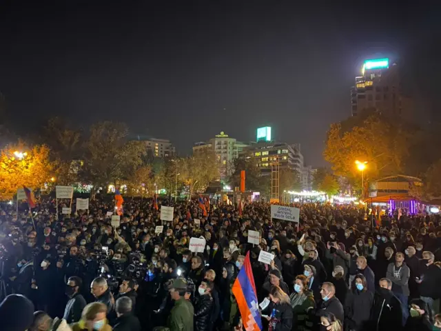 Yerevanda nümayişçilər