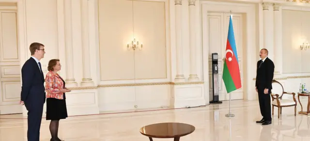 İlham Əliyev və Pauline Eizema
