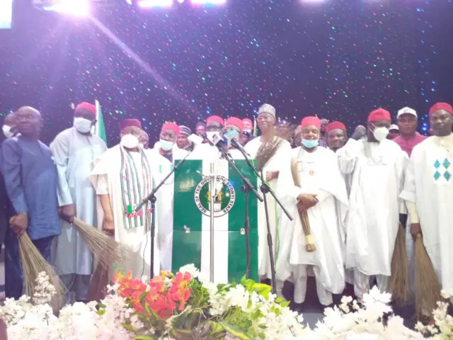 David Umahi na ndị na anabata ya na APC