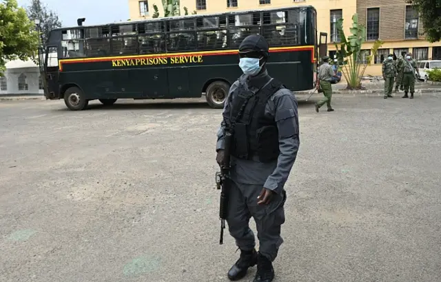 L'enquête de la BBC a fait réagir la police kenyanne qui a ouvert une enquête sur les activités criminelles impliquant de jeunes enfants