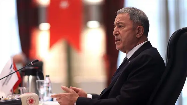 hulusi akar