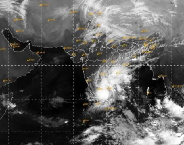 நிவர்