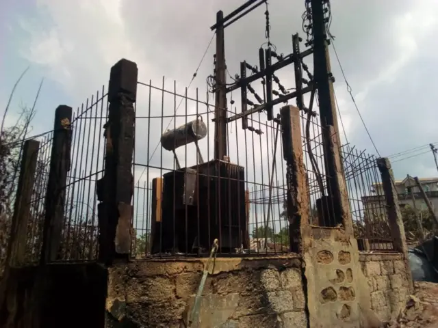 'Transformer' ahụ gbara ọkụ