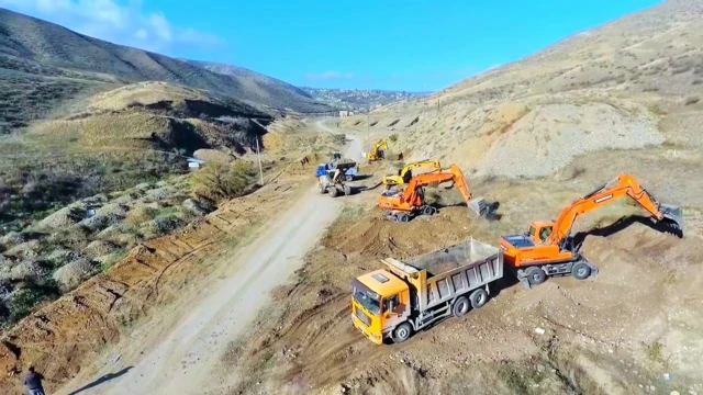 Suqovuşan yolu