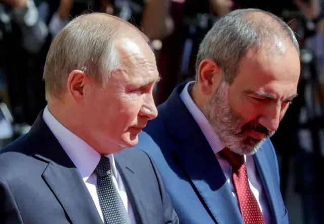 Paşinyanla Putin
