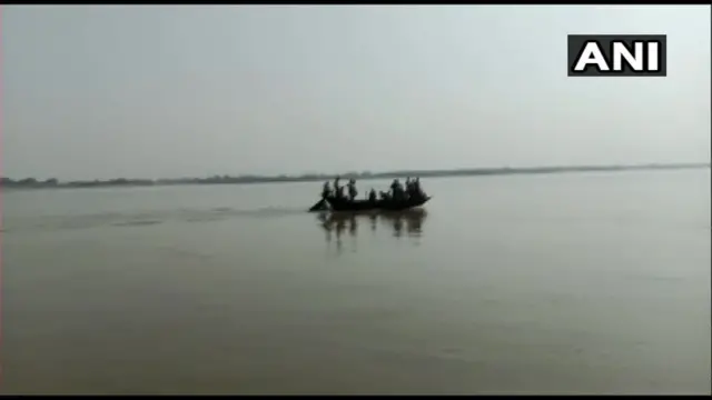 बिहार के भागलपुर में नाव पलटी, कई लापता