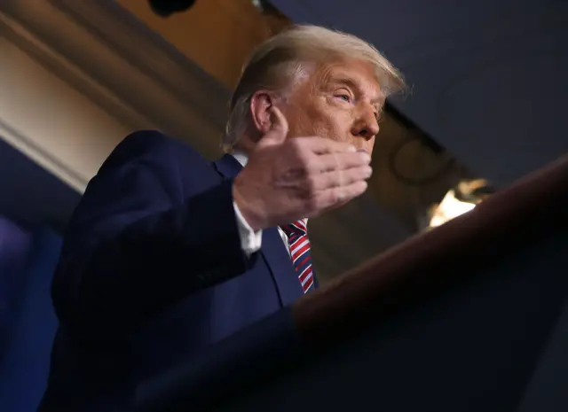 Tổng thống Donald Trump