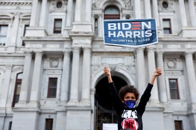 बाइडन की जीत पर क्या रही अमरीकियों की प्रतिक्रिया