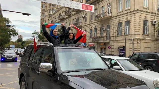 Bakıda Şuşanın azad edilməsi qeyd olunur