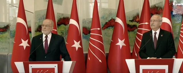 CHP lideri Kemal Kılıçdaroğlu ve Saadet Partisi lideri Temel Karamollaoğlu ortak bir basın toplantısı düzenledi
