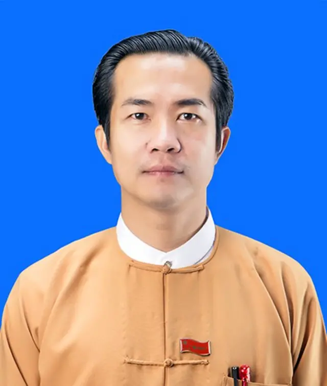 ၀န်ကြီးချုပ်ဟောင်း အယ်လ်ဖောင်းရှို မယ်စဲ့မှာ ပြန်နိုင်