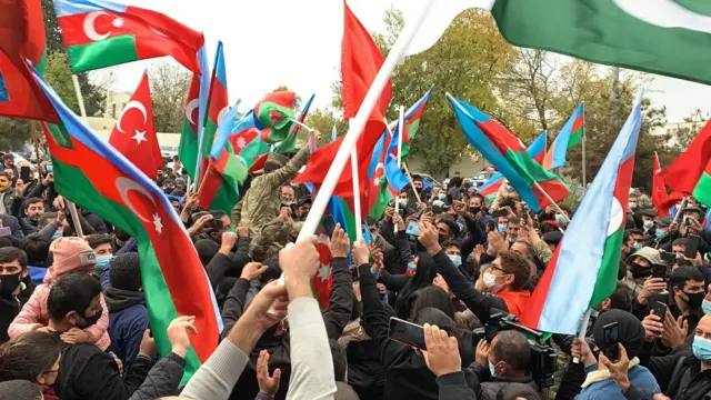 Laçın, bu gün, laçınlılar