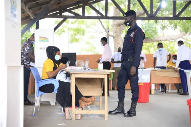 Ghana personnel dey vote