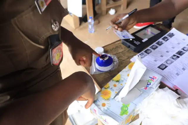EC dey use backup biometric devices in case of breakdowns