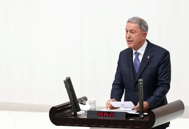 Hulusi Akar
