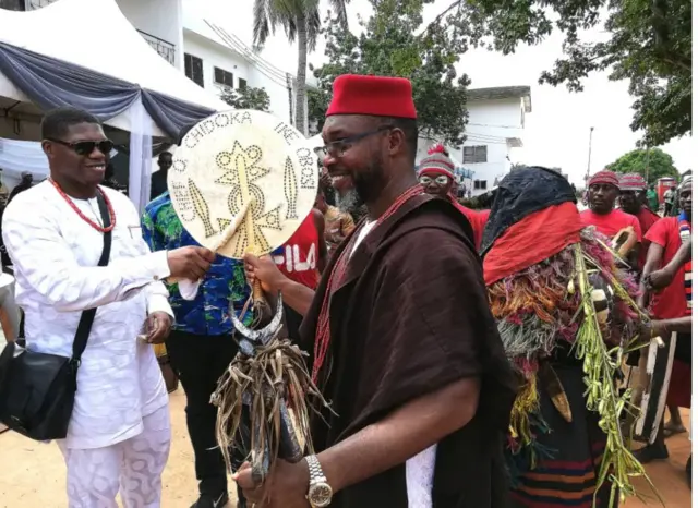 Arthur Nwankwo Jr na Osita Chidoka