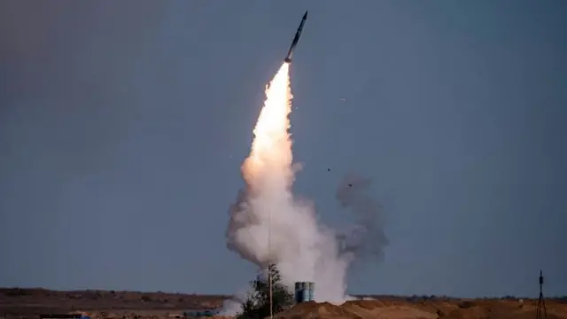 s400