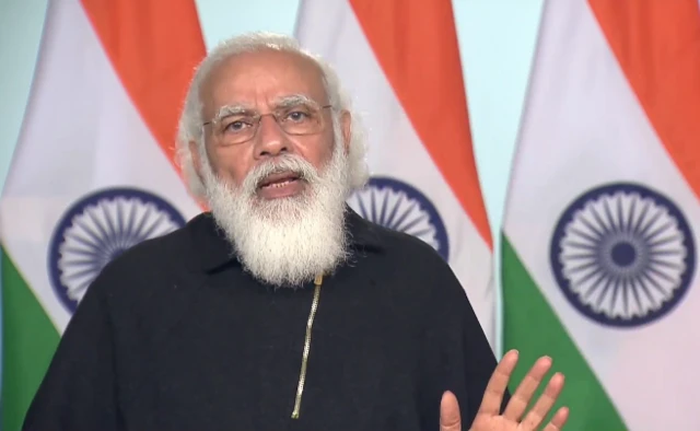 नरेंद्र मोदी
