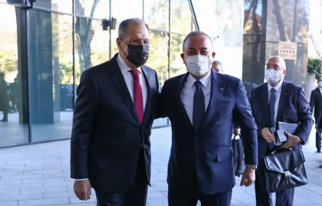 Lavrov ve Çavuşoğlu