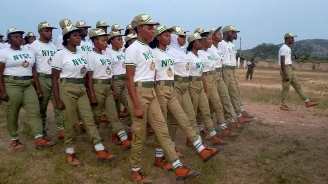 Ndị ji otu afọ efe ala nna ha