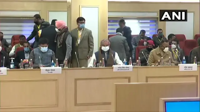 किसान और सरकार के बीच बातचीत