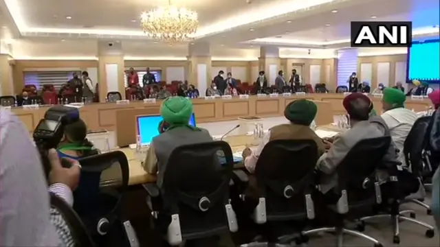 किसान नेताओं और सरकार के बीच बैठक