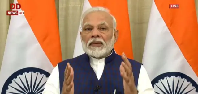 नरेंद्र मोदी