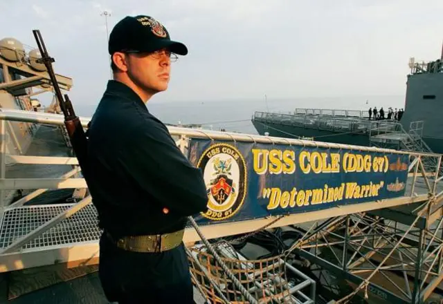 Jirgin ruwa samfurin USS COLE