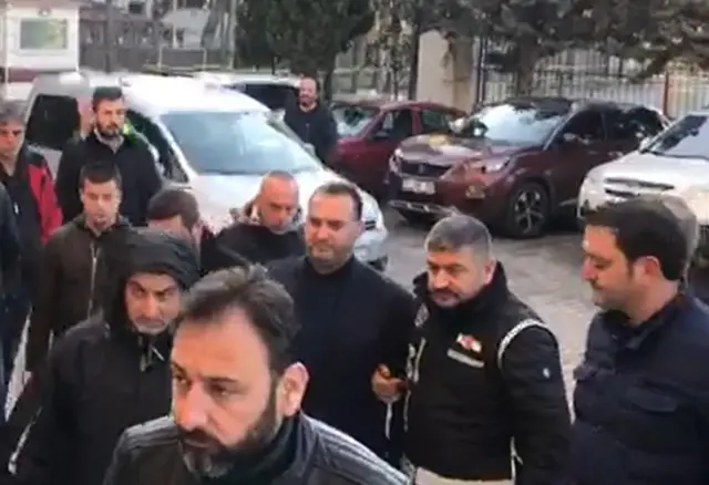 güleç mahkemeye götürülürken