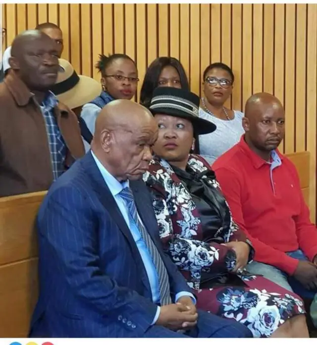 Ra'iisul wasaare Thomas Thabane xilli uu ku sugnaa maxkamadda