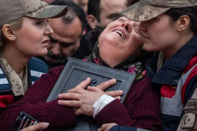 Uzman Onbaşı Emin Yıldırım'ın cenazesi, memleketi Hatay'da toprağa verildi