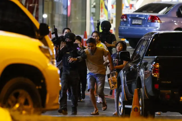 กราดยิง