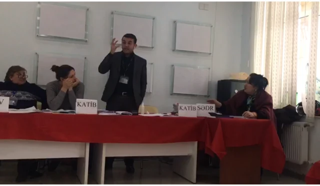 Ələkbər adlı komissiya üzvü