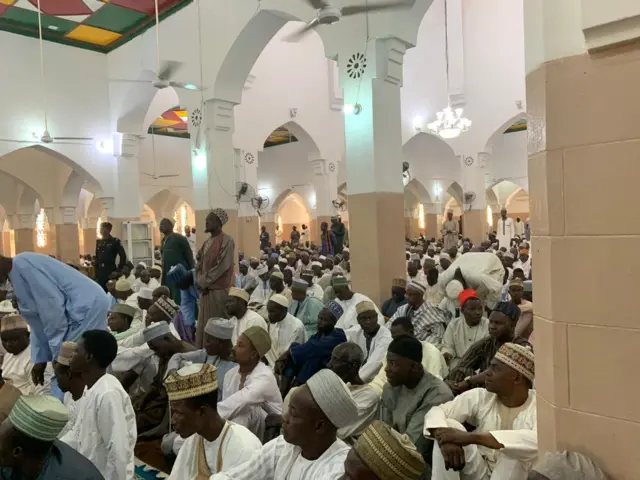 Gwamna Ganduje zai yi sallar Juma'a a gidan Sarki