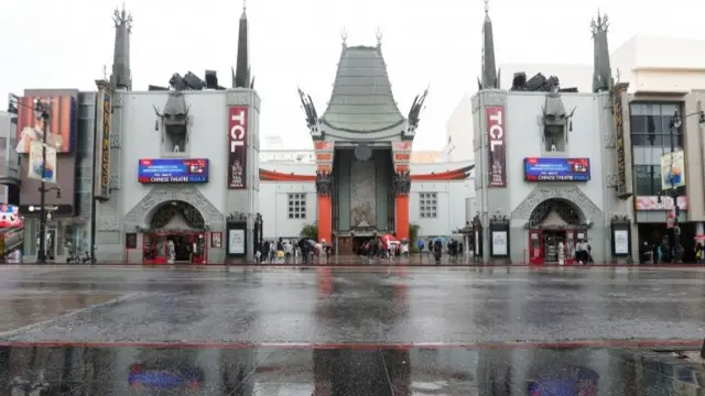 LA