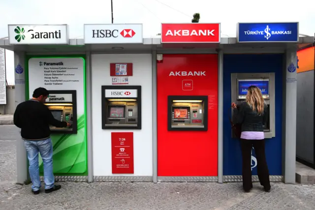 Türkiye Bankalar Birliği: Krediye erişim imkanlarının ve kredi koşullarının iyileştirilmesini;  vade, ödeme, taksit ödeme ve teminat koşullarında esneklik sağlanmasnı tavsiye ediyoruz