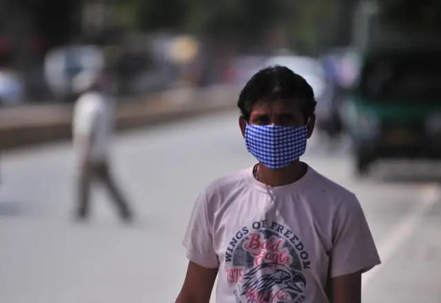 कोरोना