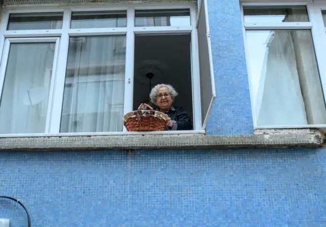 65 yaş üstü