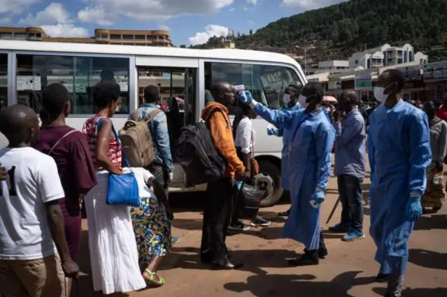 Rwanda waxay hirgelisay xarumo lagu hayo bukaanada uu ku dhacay Coronavirus
