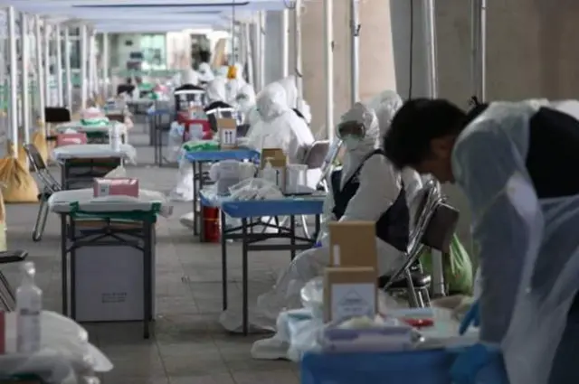 Namoota wal'aanamaa jiran