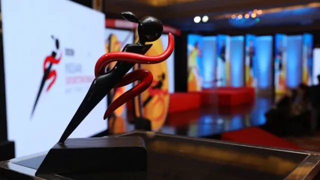 बीबीसी इंडियन स्पोर्ट्स वुमन ऑफ़ द ईयर अवॉर्ड की ट्रॉफ़ी