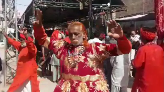 سیہون: لعل شہباز قلندر کے عرس پر تقریبات کا سادگی سے آغاز