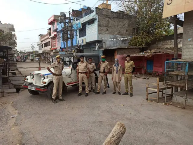 પોલીસ જવાન