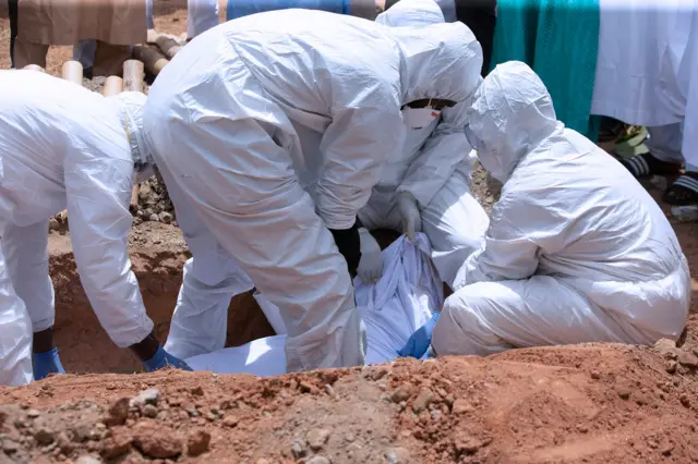 Yadda aka yi Jana'izar Abba Kyari